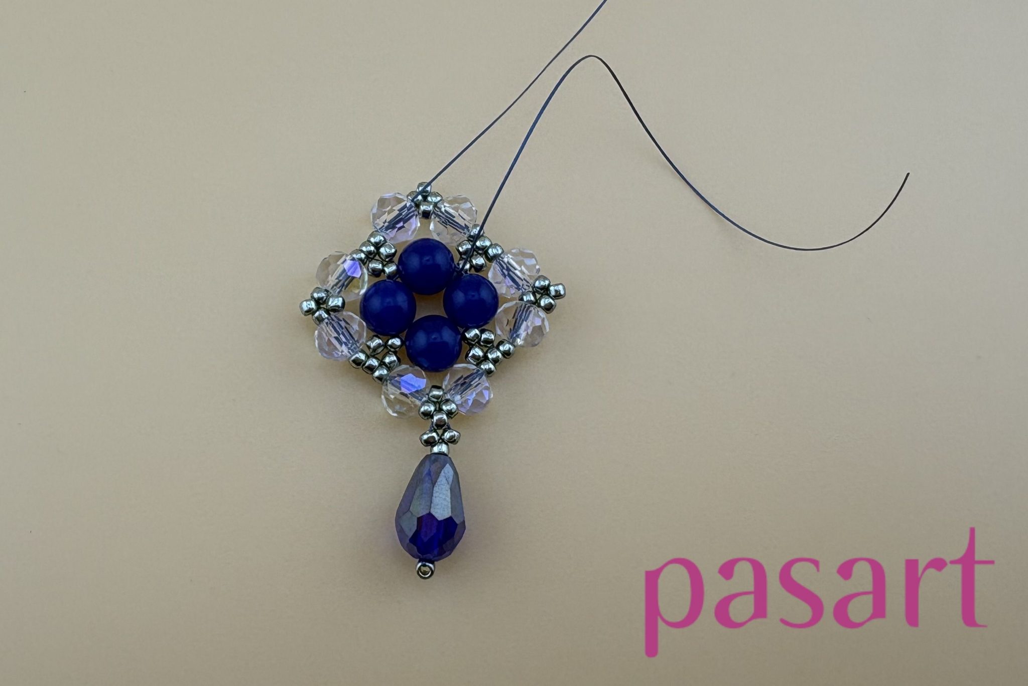 Jak zrobić kolczyki z koralików