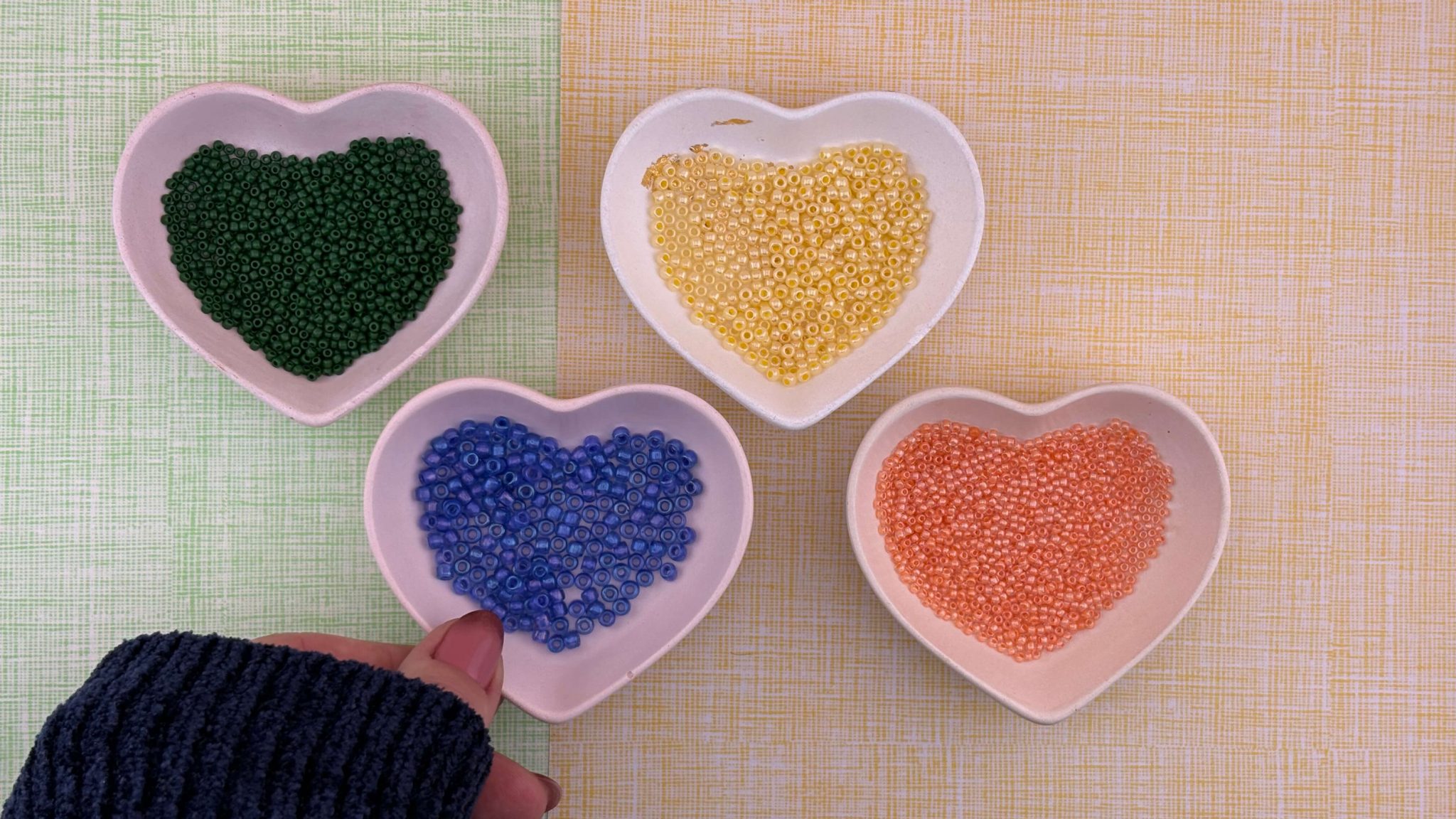 jak zrobić wiosenne kolczyki z koralików