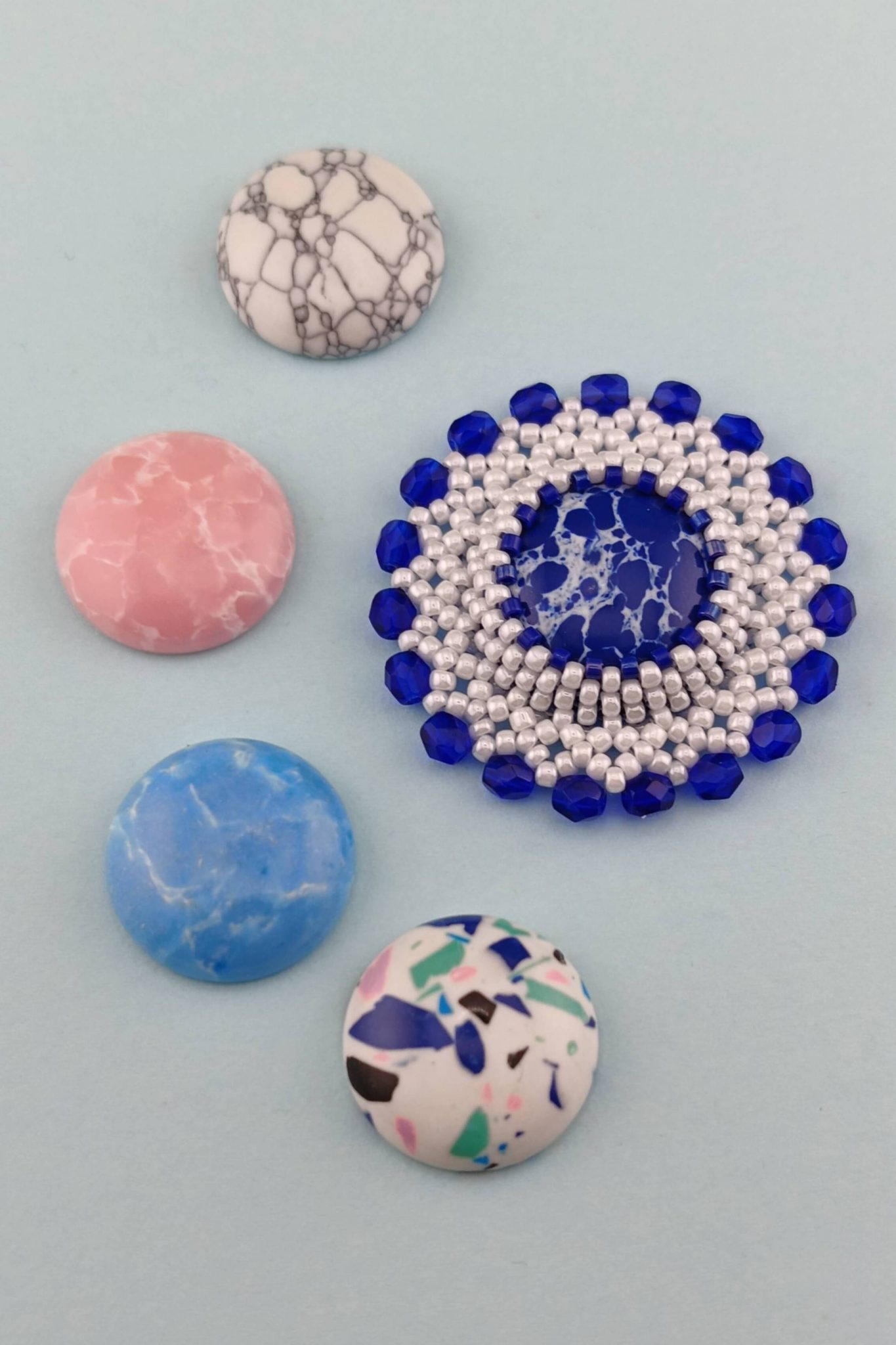 Jak rozpoznać kamienie naturalne